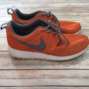 Size 7 youth Nike Roshe Runs RARE CUSTOMS